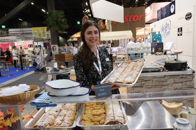 Julia Landauer von Dinghartinger Apfelstrudel Produktions- & Vertriebes AG