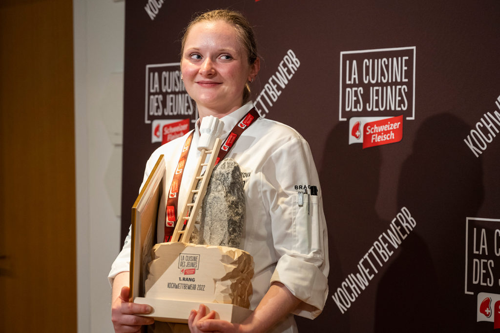 Anastasia Mischukova gewinnt den Kochwettbewerb